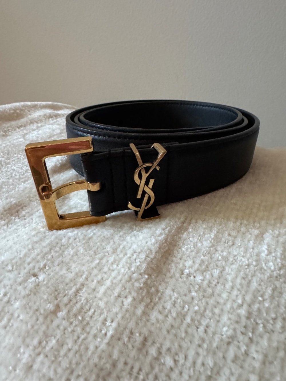 Saint Laurent YSL Cassandre Black Leather Gold Buckle Belt 45"